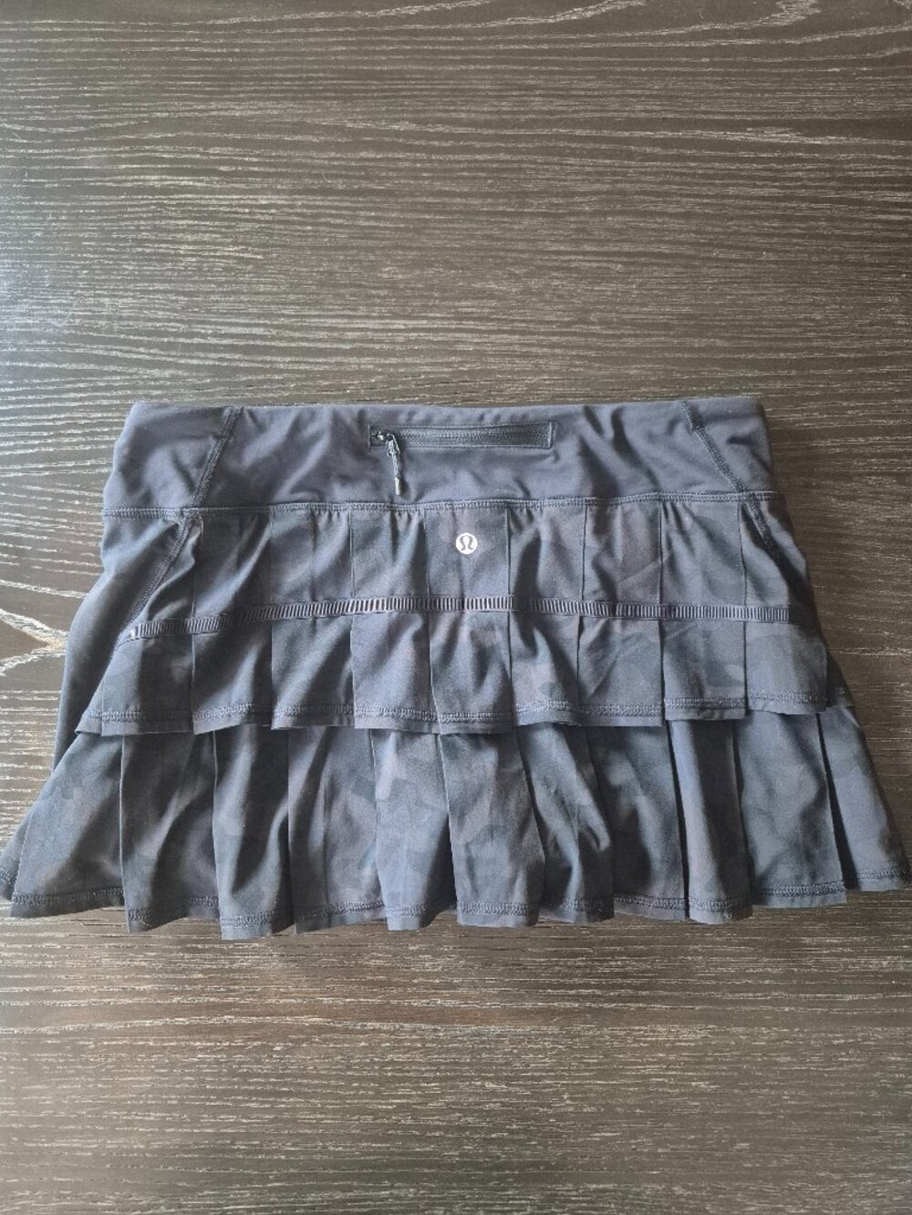 Women's Lululemon Camo Pace Setter Skirt Size 8